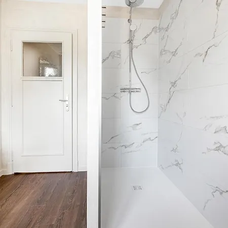 Maison Preiss - Le 14 *